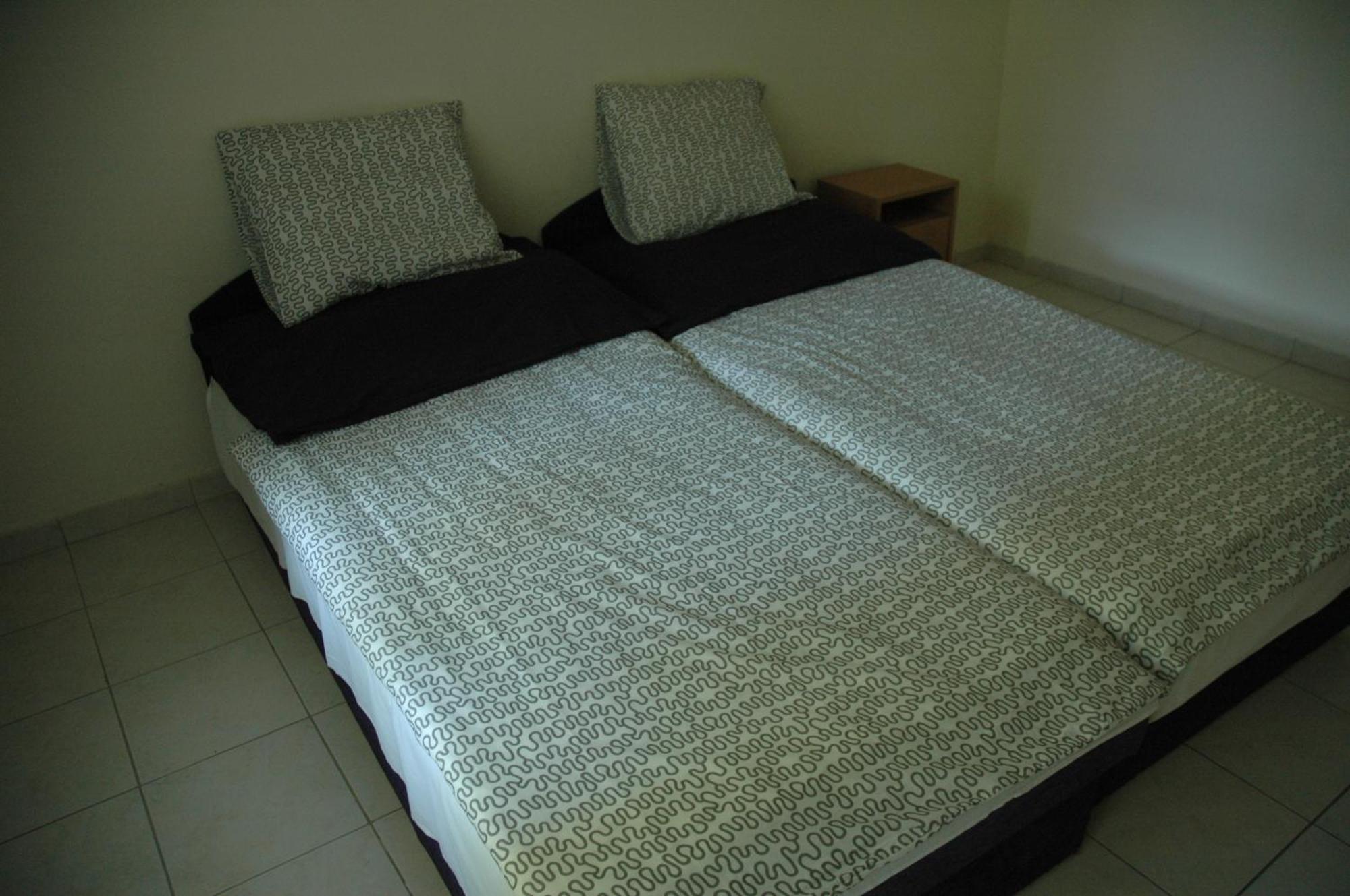 Szegedi Partfuerdo Kemping Es Apartman Exterior foto